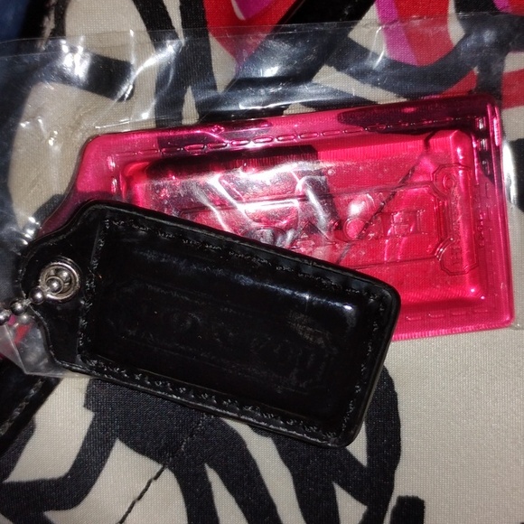 (NWT) Vintage COACH® Daisy Floral Graffiti Messenger Bag - Multicolor - Picture 7 of 16